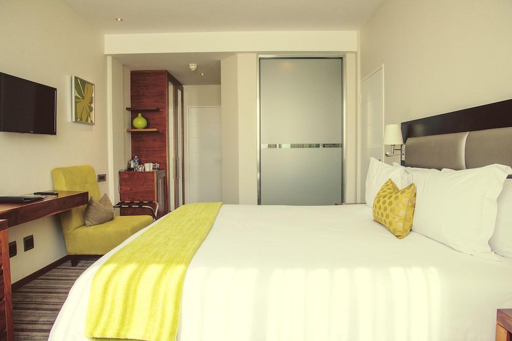 Premier Hotel Midrand Exteriör bild