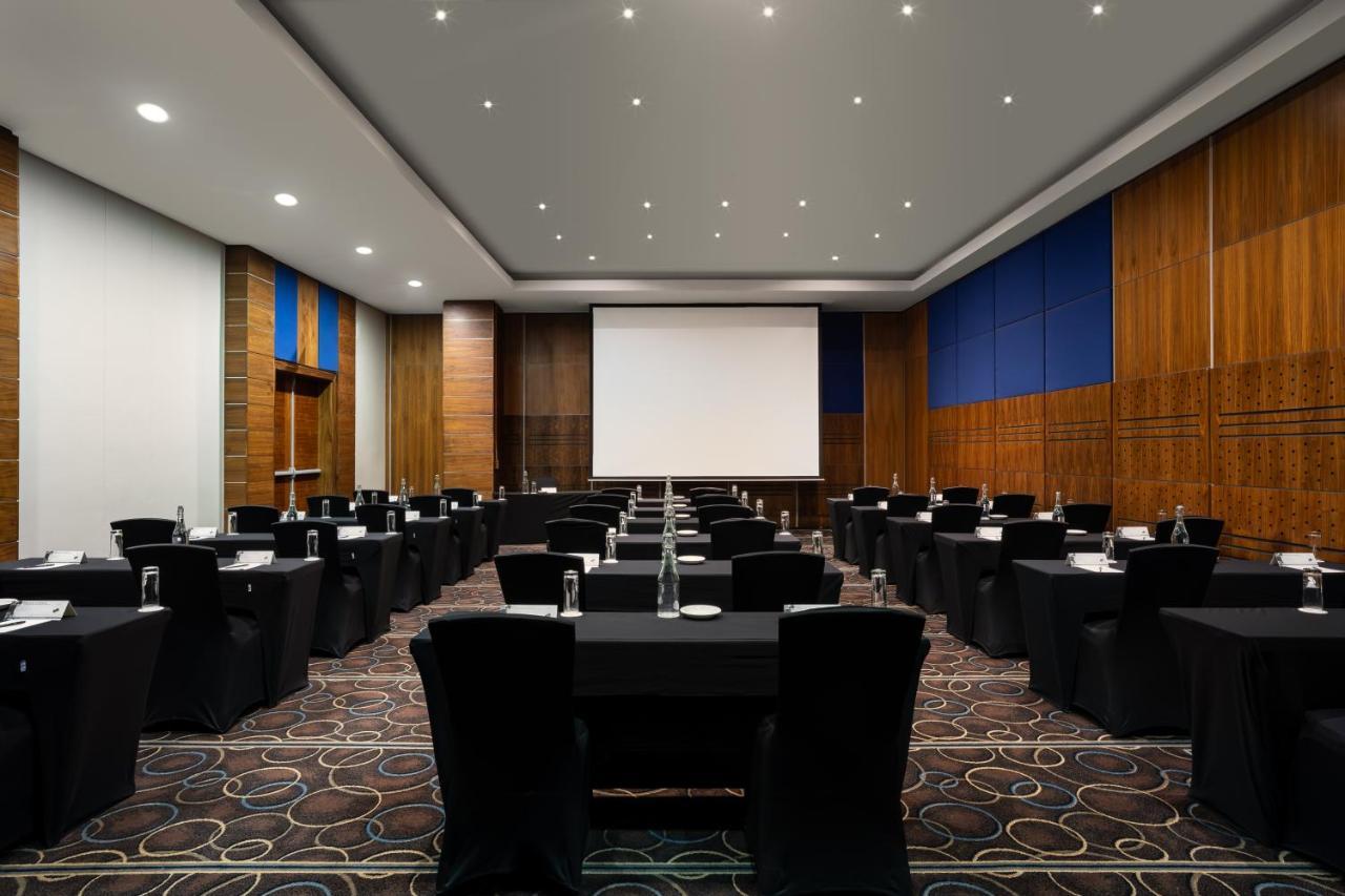 Premier Hotel Midrand Exteriör bild